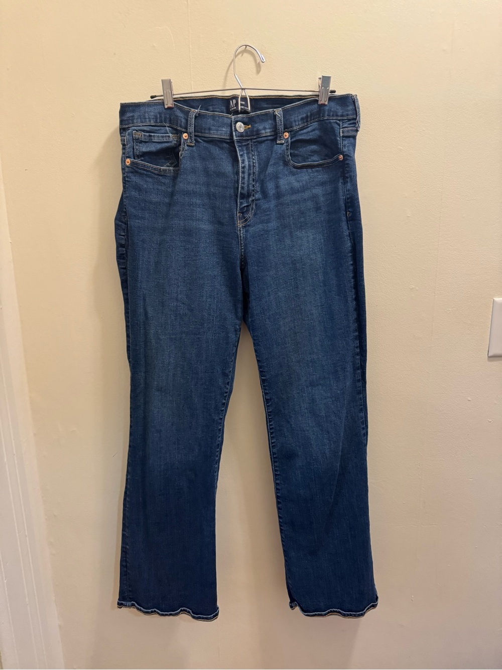 GAP Women's 16/33R Baby Boot Cut Jeans.